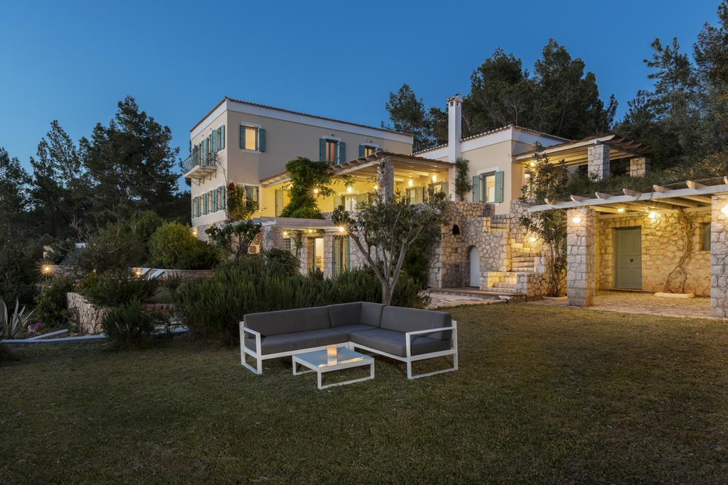 Electra Beachfront Villa Kranídion Luaran gambar
